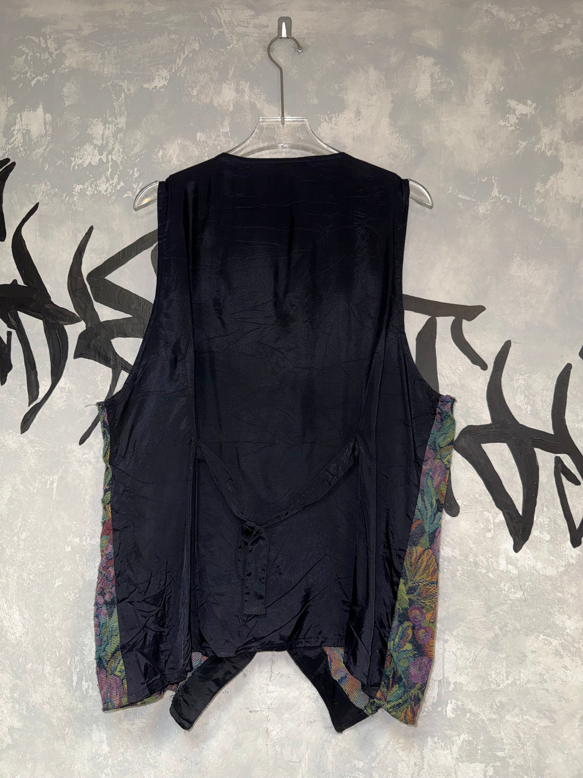 Vintage Totem Vest - Flower