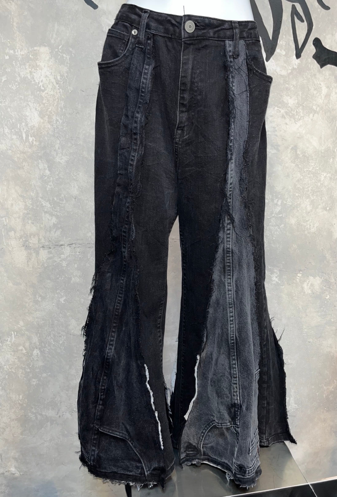 Remake Vintage Jeans (Triangle-Black) 35” #REJTRIB001