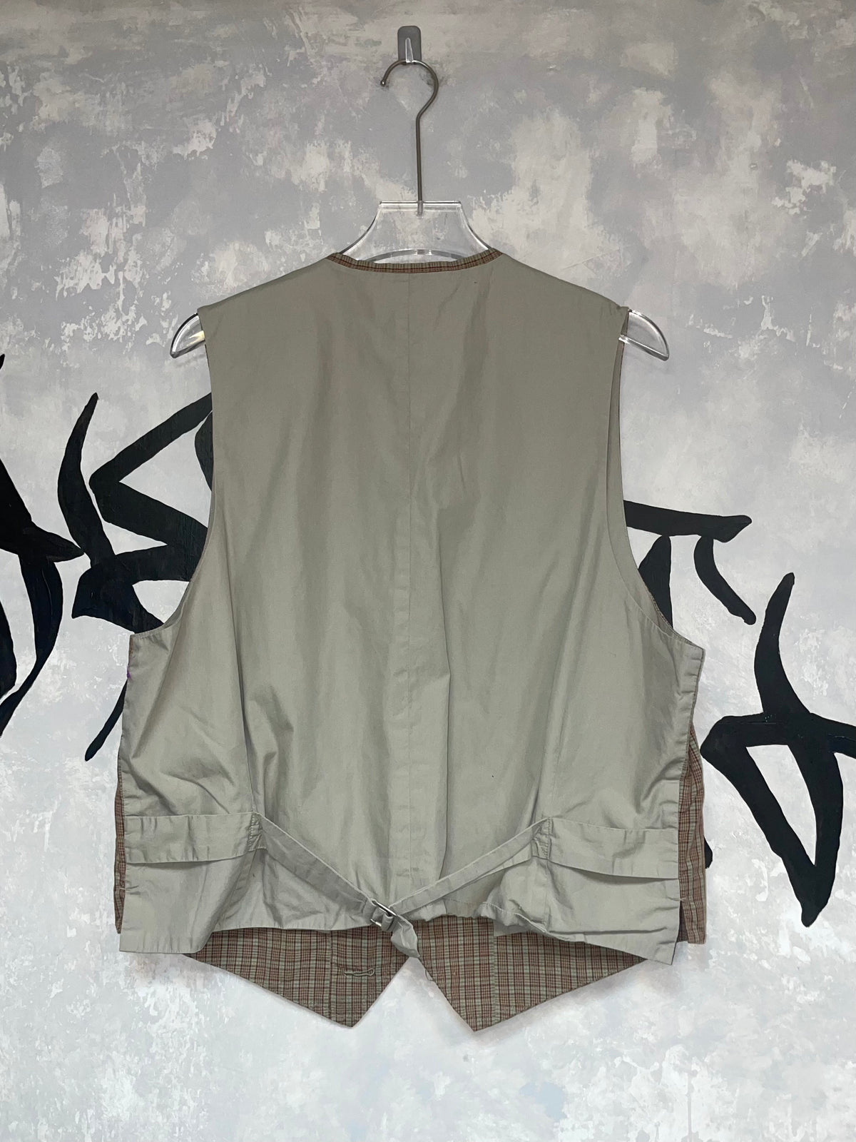 Vintage Vest (Grid)