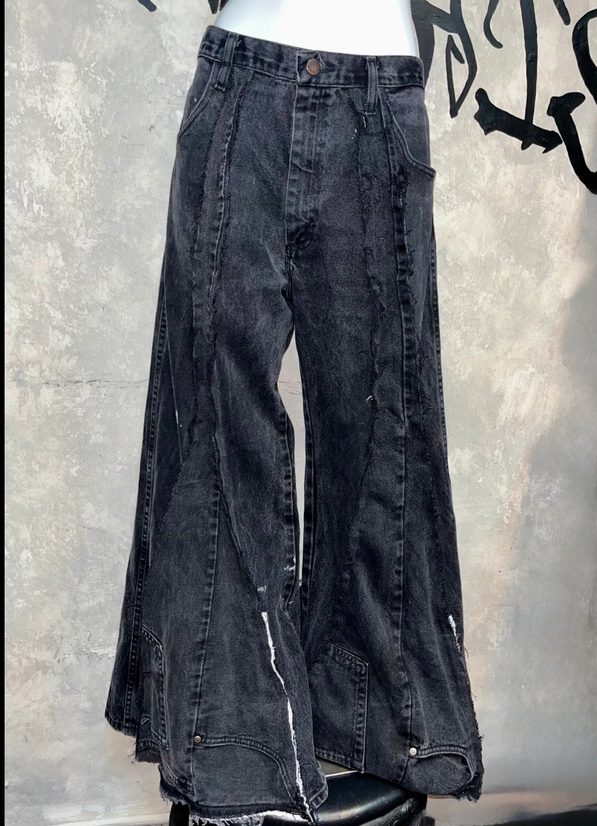 Remake Vintage Jeans (Triangle-Black) 33” #REJTRIB002