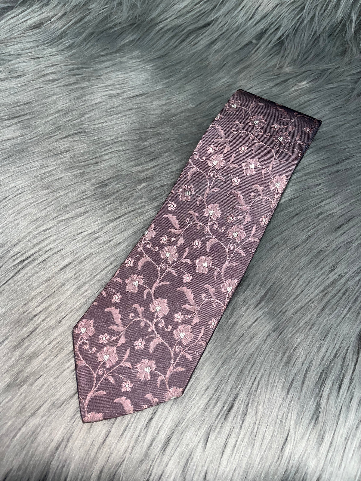 Vintage Floral Tie