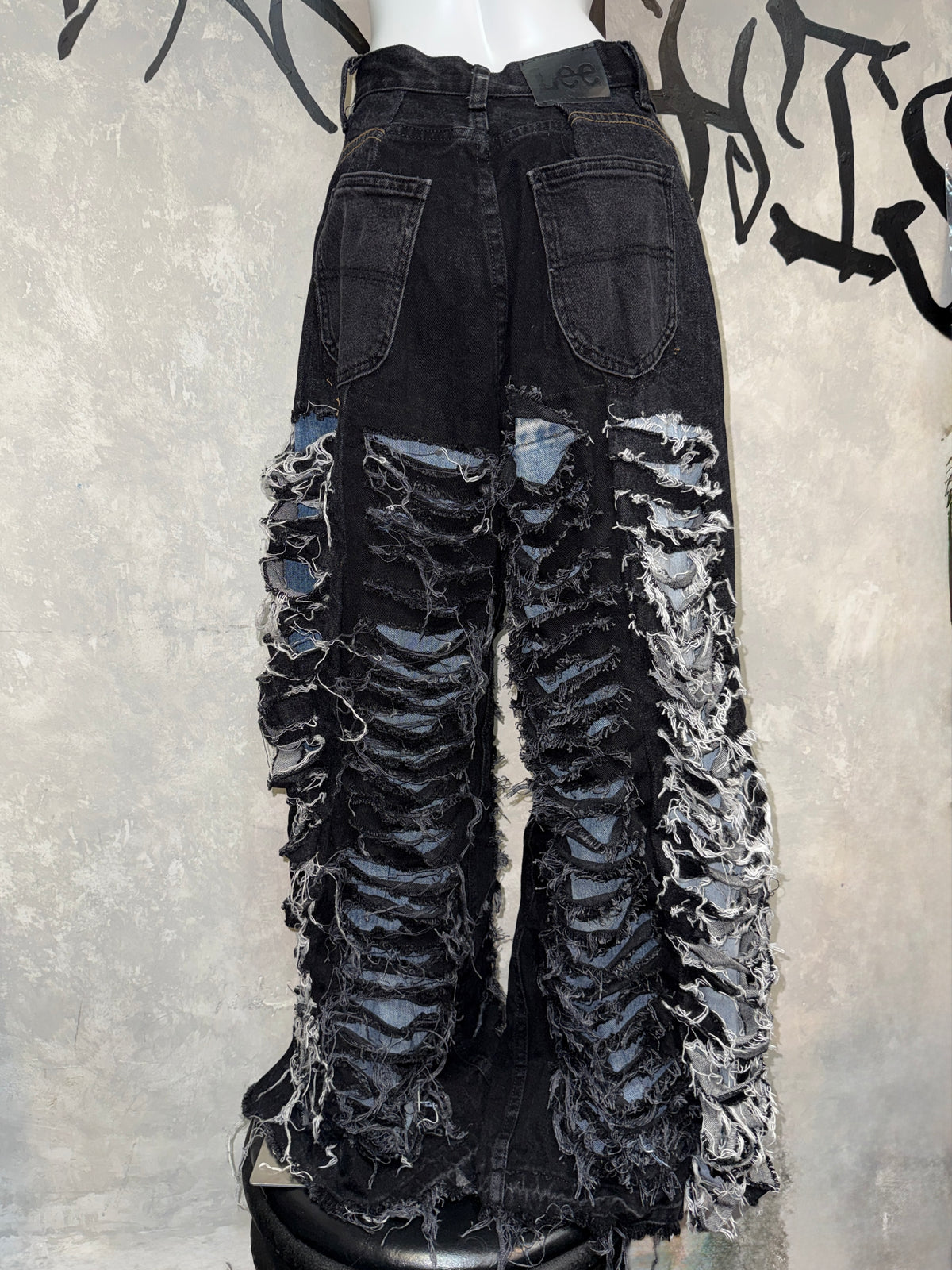Remake Vintage Jeans (Ripped-Black) 29” #REJRI10
