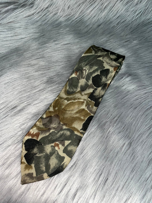 Vintage Totem Tie
