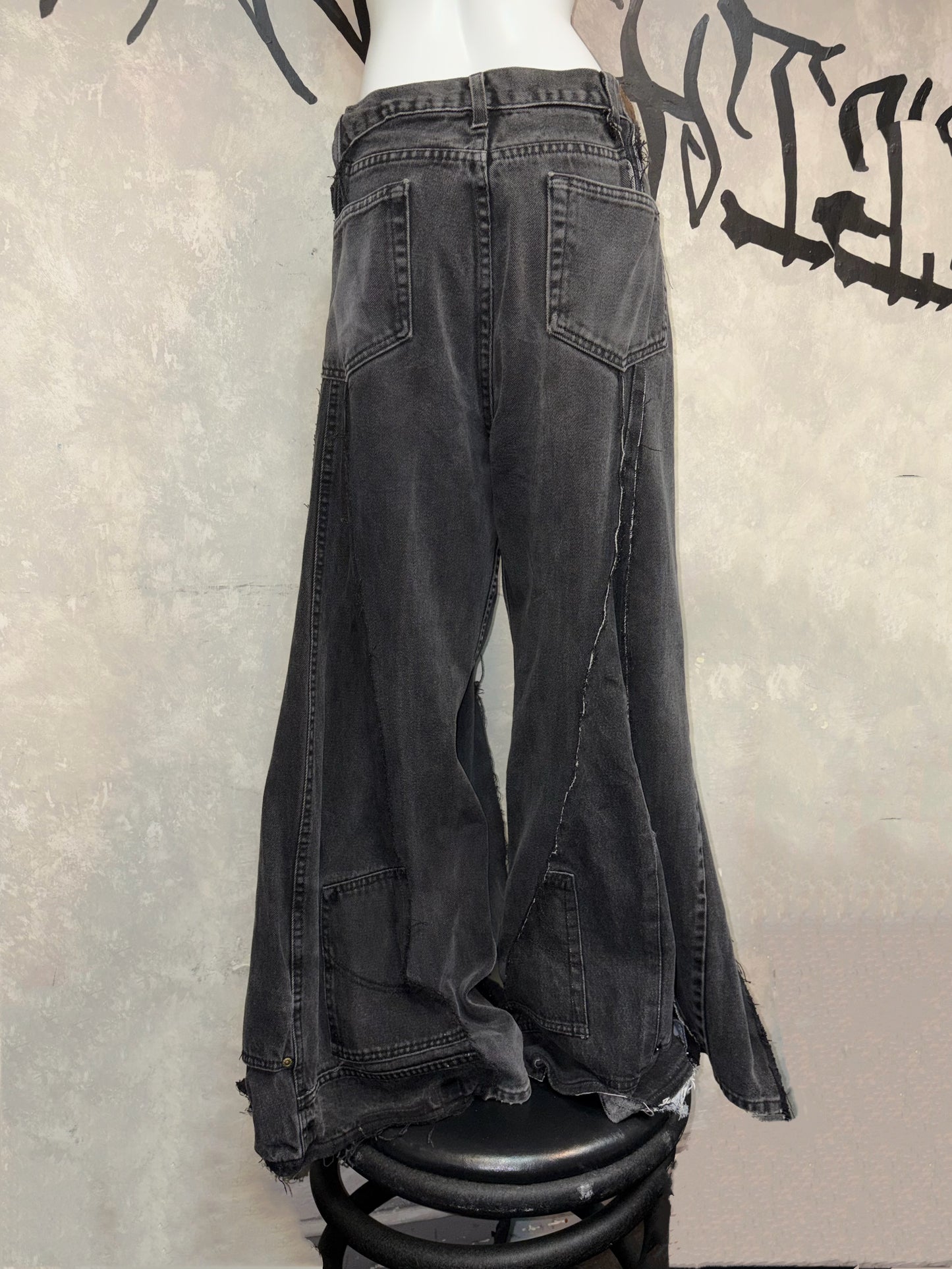 Remake Vintage Jeans (Triangle-Black) 38” #REJTRIB003