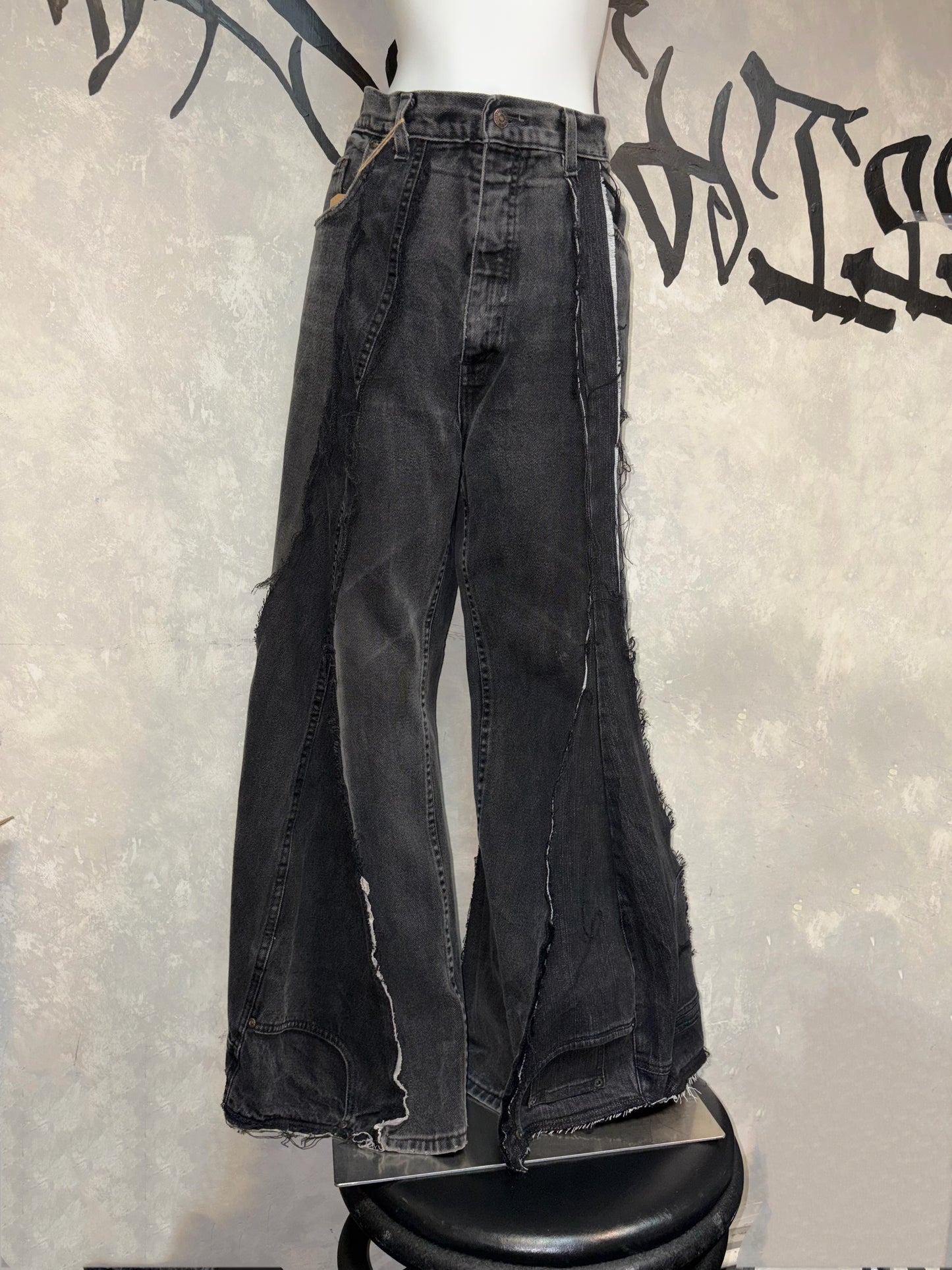 Remake Vintage Jeans (Triangle-Black) 38” #REJTRIB003